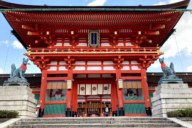 Kyoto Early Bird English Tour: Fushimi-Inari and Arashiyama - What the guides add to the morning