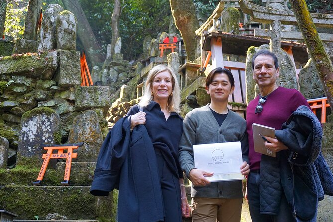 Kyoto: Fushimi Inari Hidden Hike (Private) - Vermilion Gates and the Senbon Torii