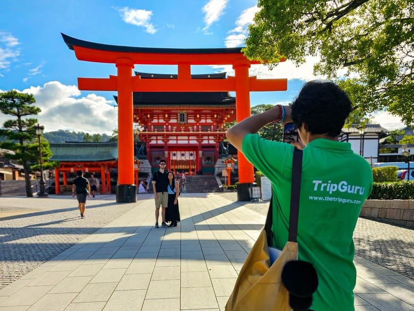 Kyoto: Fushimi Inari Taisha Guided Walking Tour - Meeting at Daily Yamazaki Fushimi Inari Shrine