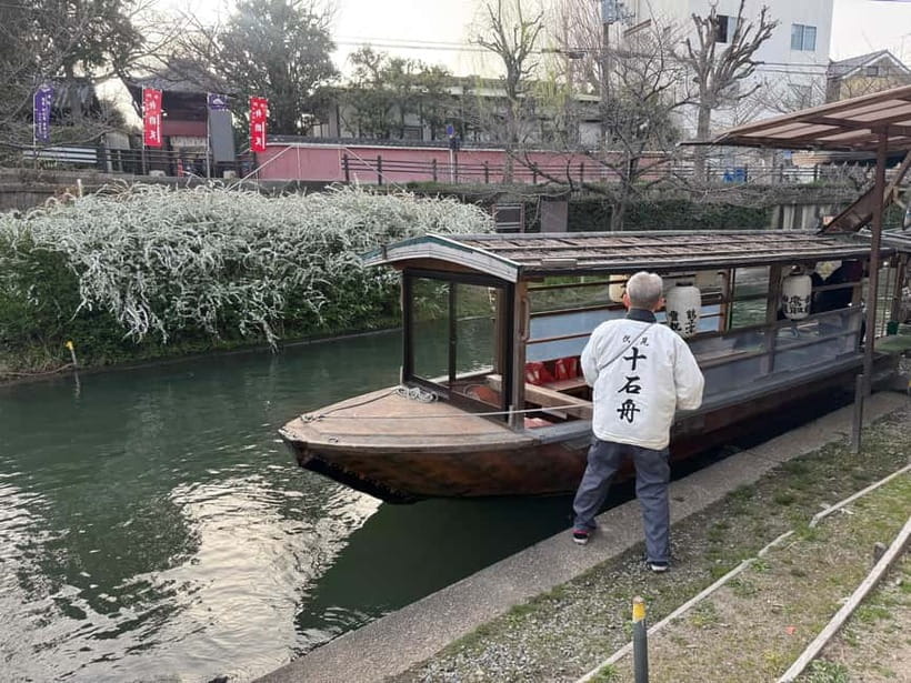 Kyoto: Fushimi Sake District Tour with Boat Ride - Inside the Gekkeikan Sake Museum
