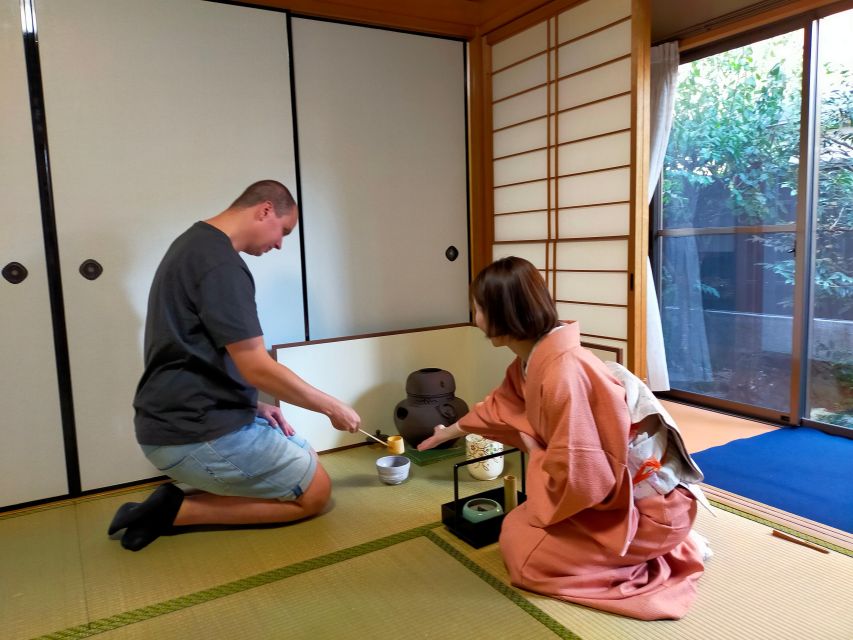 Kyoto Fushimiinari:Wagashi Making & Small Group Tea Ceremony - Why the Six-Person Limit Matters