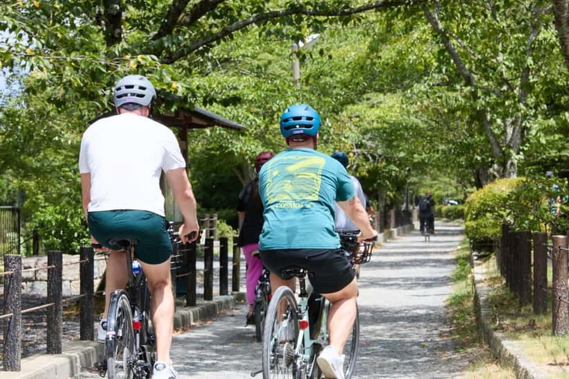 Kyoto: Hidden Gems E-Bike Tour Through Backstreets & Temples - Heian Shrine, large scale and easy orientation