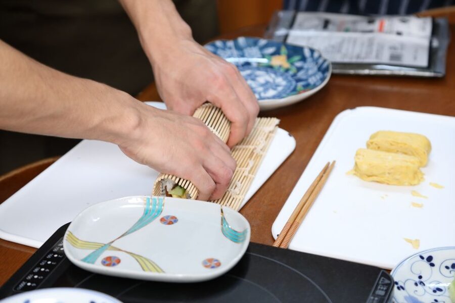 Kyoto Home Cooking Class &Supermarket tour near Fushimiinari - Key points to know before booking