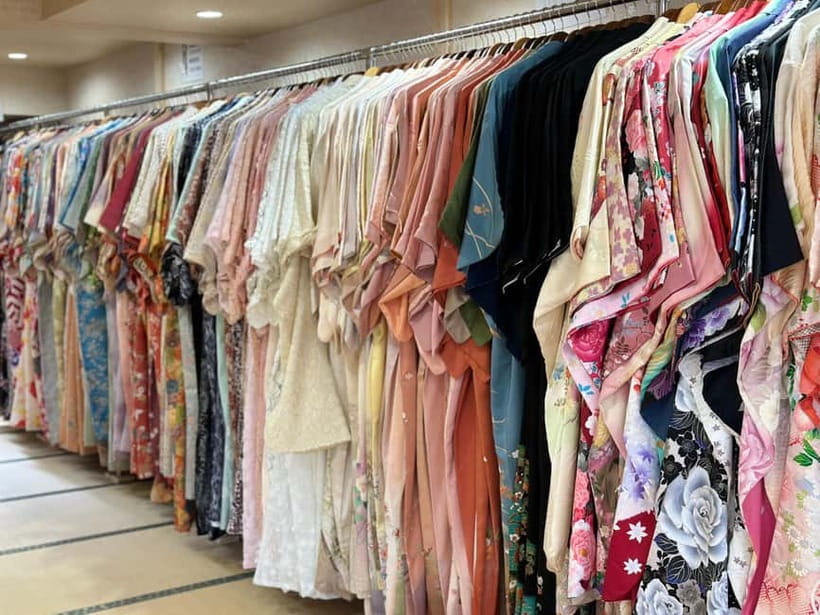 Kyoto: Kimono/Yukata Rental 5 Minute from Kiyomizu-dera - Why the Kiyomizu-dera location matters