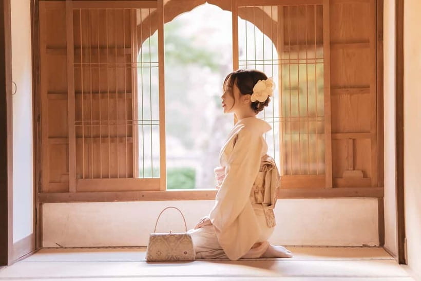Kyoto: Kimono/Yukata Rental 5 Minute from Kiyomizu-dera - Kimono or yukata, and when each is supplied