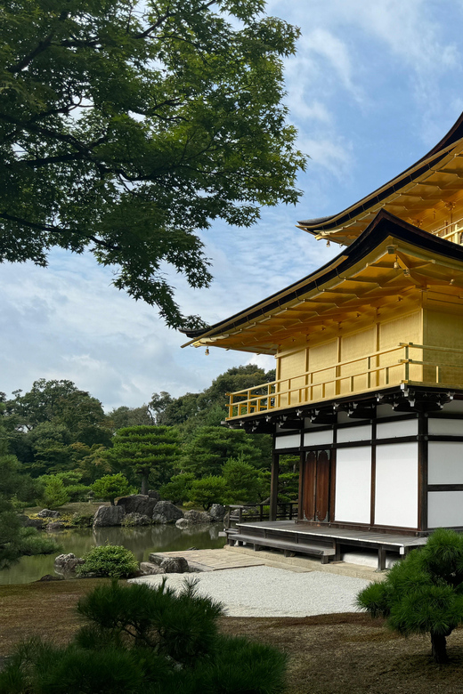 Kyoto: Kinkakuji, Golden Pavilion Guided Tour - What the guide adds to the famous view