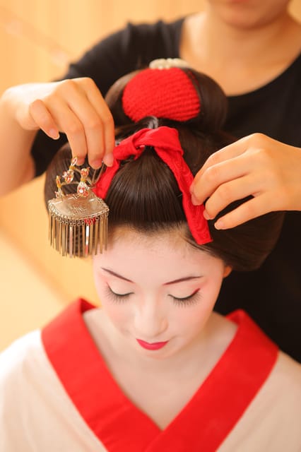 Kyoto kiyomizu Temple : Maiko and Samurai Couple Photoshoot - A Kyoto portrait session near Kiyomizu Temple