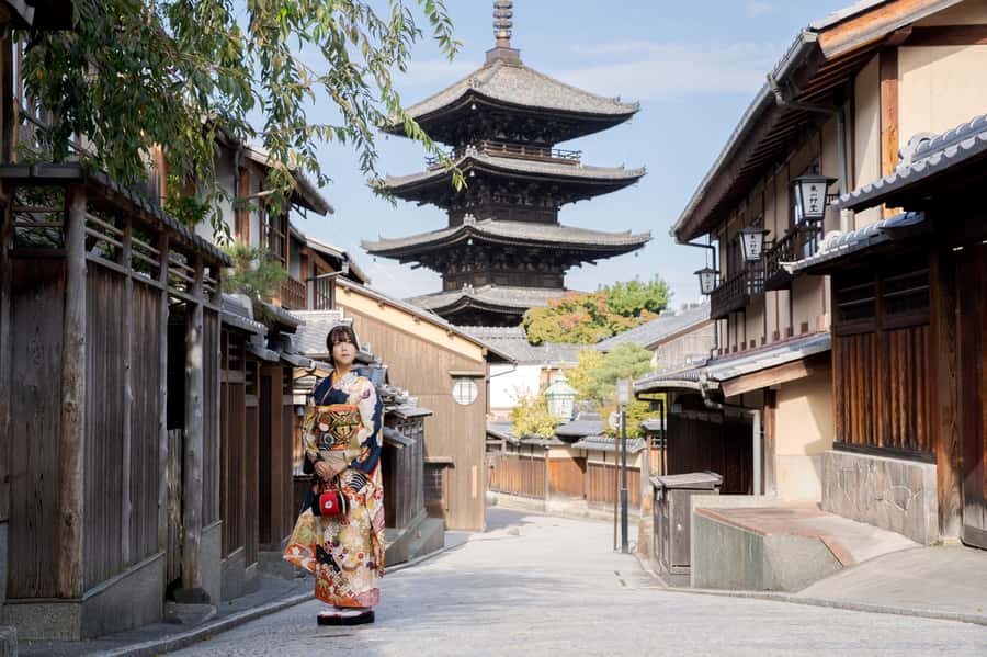 Kyoto Morning Highlights Tour: Fushimi, Kiyomizu-dera & Gion - Key points to know before booking