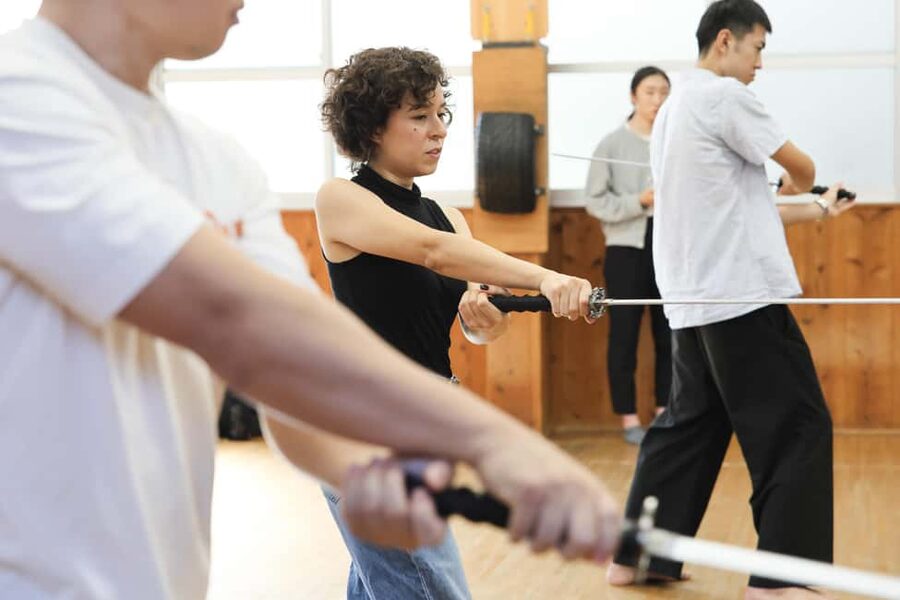 Kyoto: Samurai Sword & Kimono Action Filming Experience - Learning makkogiri and kesagiri