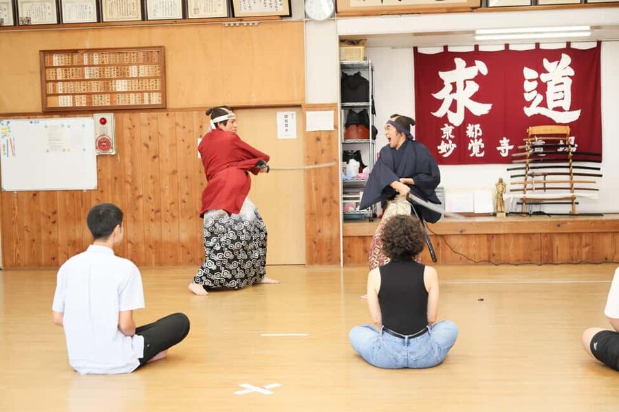 Kyoto: Samurai Sword & Kimono Action Filming Experience - What the 70-minute session feels like