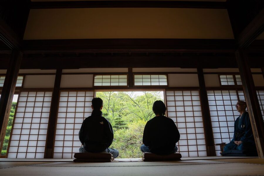 Kyoto: Zen Experience in a Hidden Temple - Two Twenty-Minute Sessions, With Time to Reset