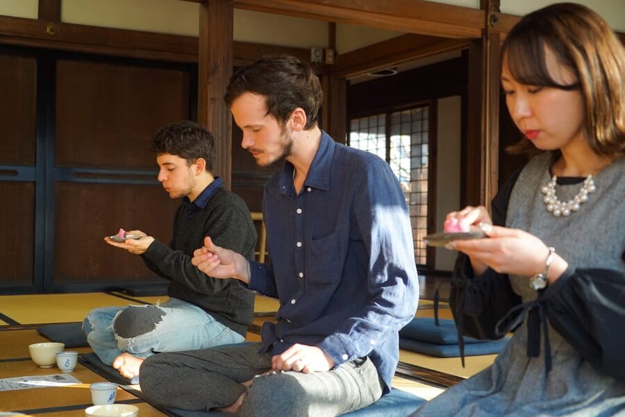 Kyoto: Zen Meditation and Garden Tour at a Temple with Lunch - Shojin Ryori lunch near the temple