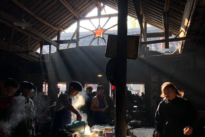 Leshan Buddha + Panda Base or Old Tea House Private Day Tour - The two-hour road to Leshan