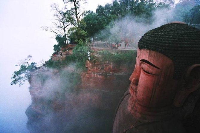 Leshan Giant Buddha and Huanglongxi Ancient Town Day Trip - Why this Chengdu day trip works