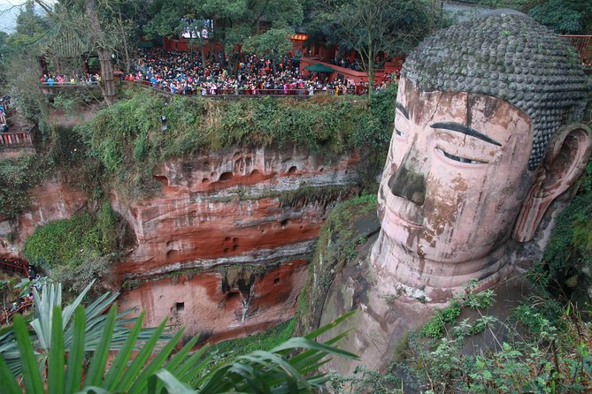 Leshan Giant Buddha and Huanglongxi Ancient Town Day Trip - The long ride from Chengdu to Leshan