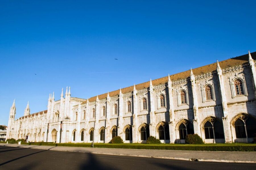 Lisbon: Jerónimos Monastery E-Ticket and Audio Guide - The cloister is the heart of the visit