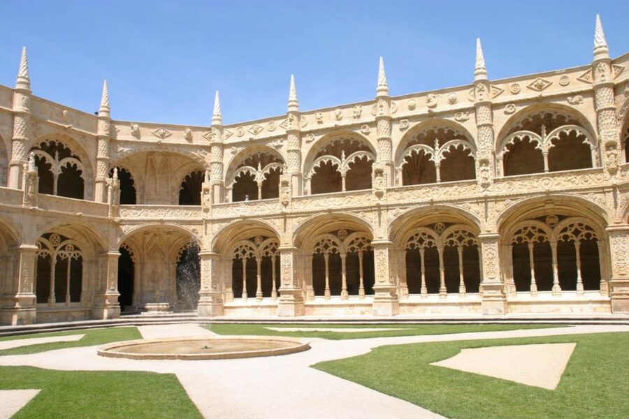 Lisbon: Jerónimos Monastery E-Ticket and Audio Guide - Clothing, access, and the practical limits