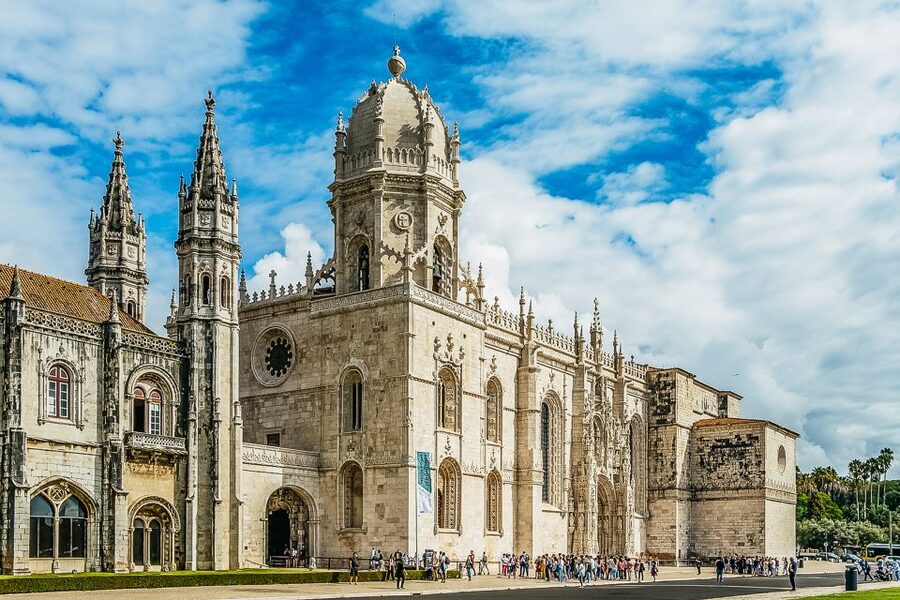 Lisbon: Jerónimos Monastery Entrance Ticket - Should you book Jerónimos Monastery?