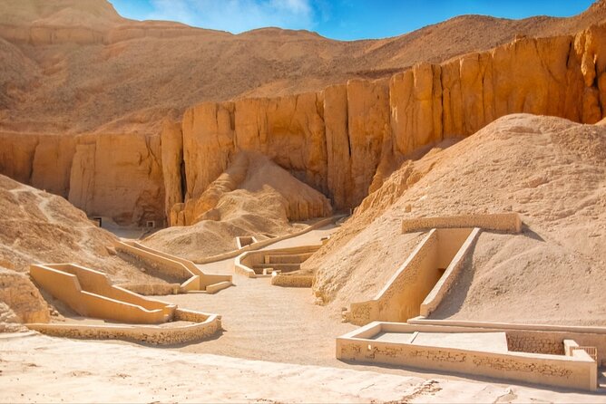 Luxor Day Tour: Valley of Kings & Queens & Hatchepsut Temples - The Tombs of the Nobles and the final stop