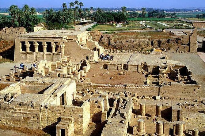 Luxor Day Tour Visit Dendara And Abydos Temples - How the guide shapes the day