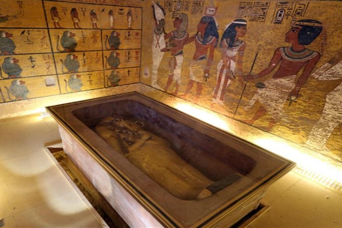 Luxor: Valley of Kings, Hatchepsut Temple ,Karnak & Luxor-DayTour - Luxor Temple after sunset-colored stone