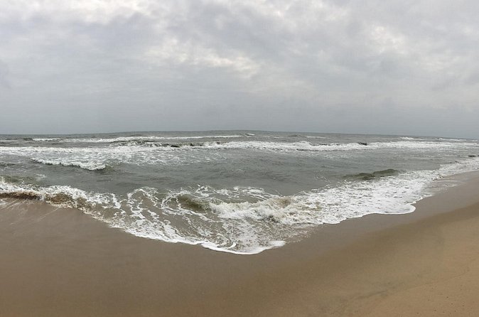 Mahabalipuram Temple and Beach Day Tour from Chennai - Arjuna’s Penance and its crowded stone story