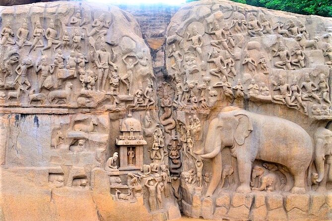 Mahabalipuram walking tour by tourism ministry approved company - Krishna’s Butter Ball: a simple rock with a big effect