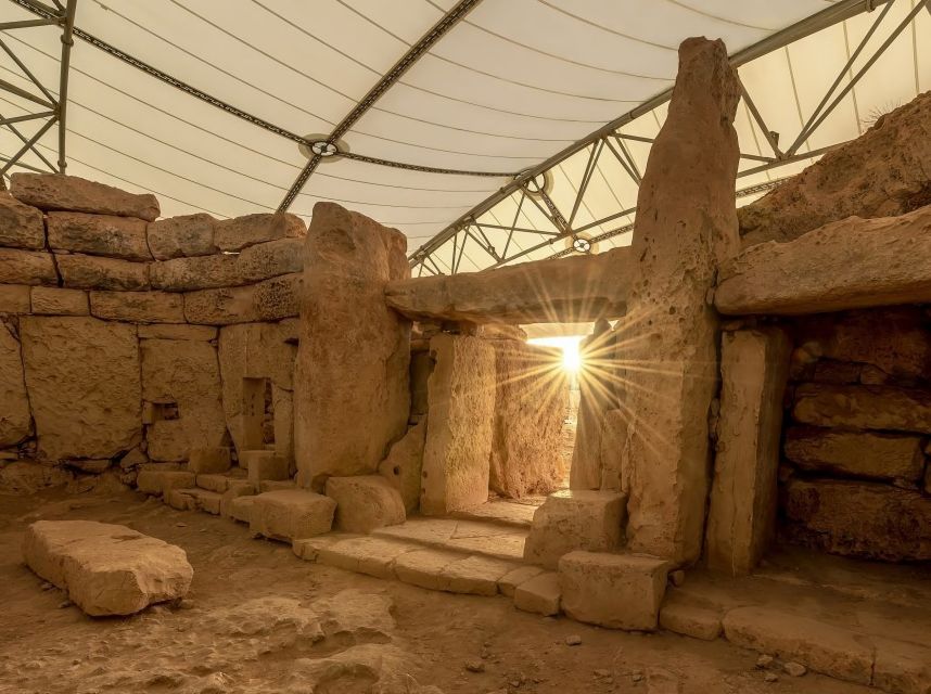 Malta: Prehistoric Temples and Highlights of the South - Transport is convenient, but pickup needs attention