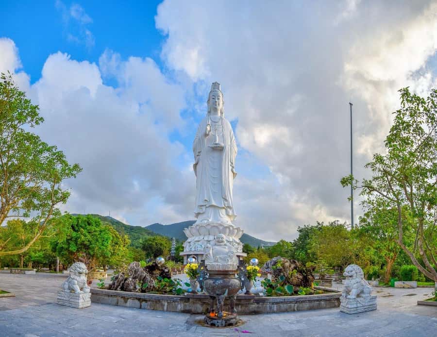 Marble Mountains, Am Phu Cave, Linh Ung Pagoda Group Tour - Son Tra Mountain and the Lady Buddha statue