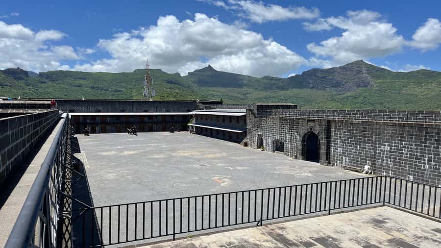 Mauritius: Northern Tour w/Port Louis Market, Temple & Beach - What the $125 Group Price Really Buys