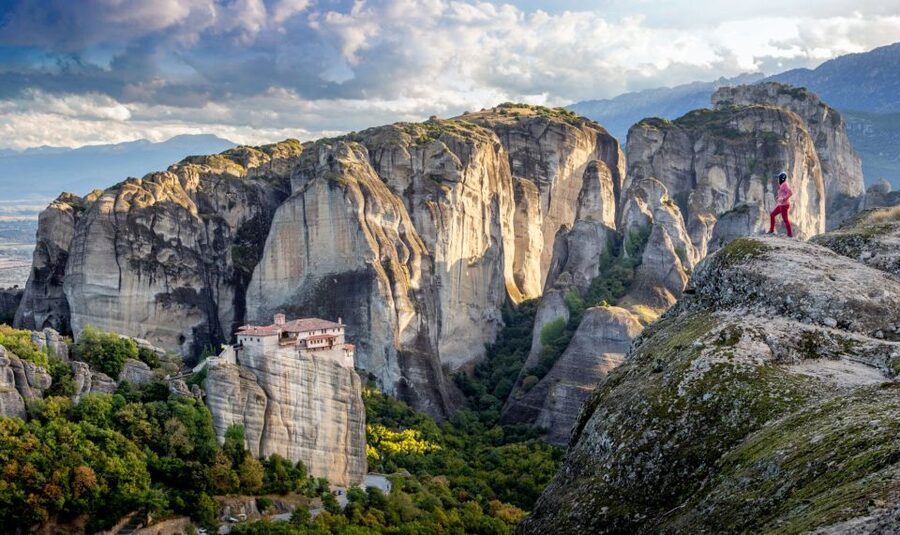 Meteora: Monasteries Tour, Lunch, and Athens Transfer Option - Clothing, steps, and practical comfort