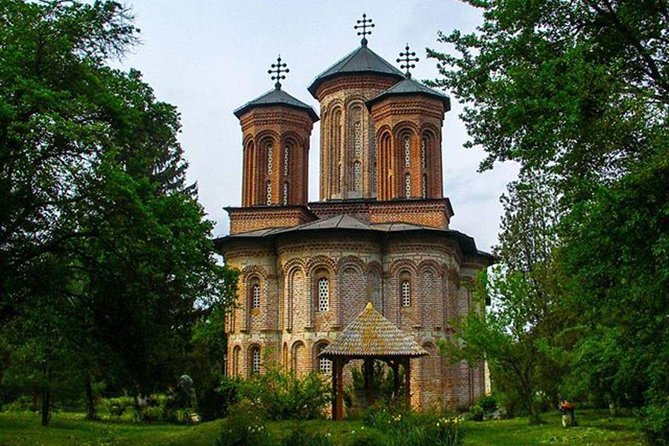 Mogosoaia Palace & Snagov Monastery: Private tour from Bucharest - What the private guide adds