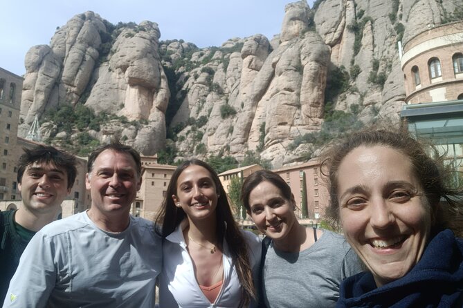 Montserrat & beyond private from Barcelona with different options - A private way to reach Montserrat from Barcelona