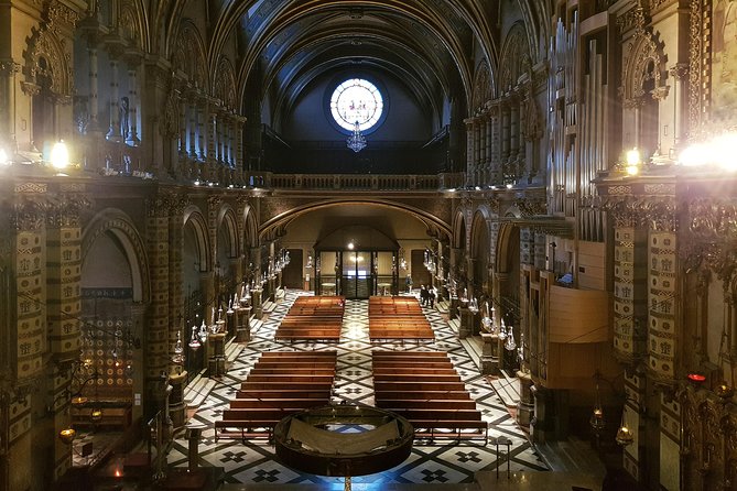 Montserrat Nature Walk, Monastery and Museum from Barcelona - The museum and its art collection