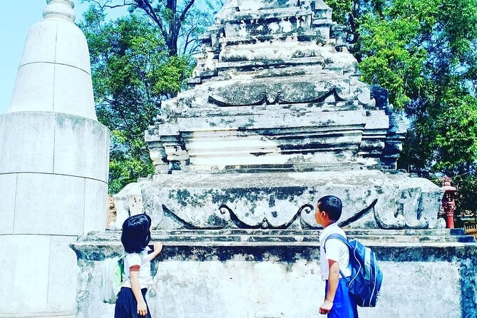 Morning Tour,Ak Phnom temple,Rice wine,Rice Paper, killing Field - Wat Samrong Khong and Cambodia’s painful past