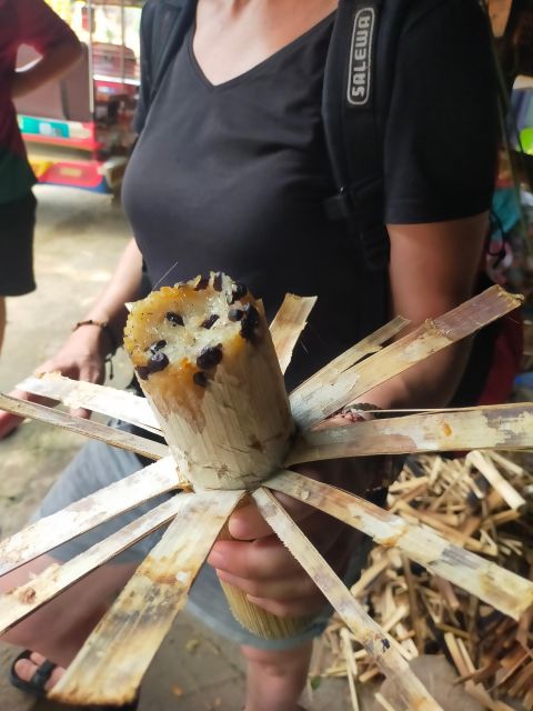 Morning Tuk tuk: City, Handicrafts, Killing field, Temples - Wat Samrong Knong and a painful chapter