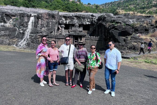 Most Popular 2-Day Guided Tour of Ajanta & Ellora Caves with Car - Day Two: Ellora and the Kailasa Temple