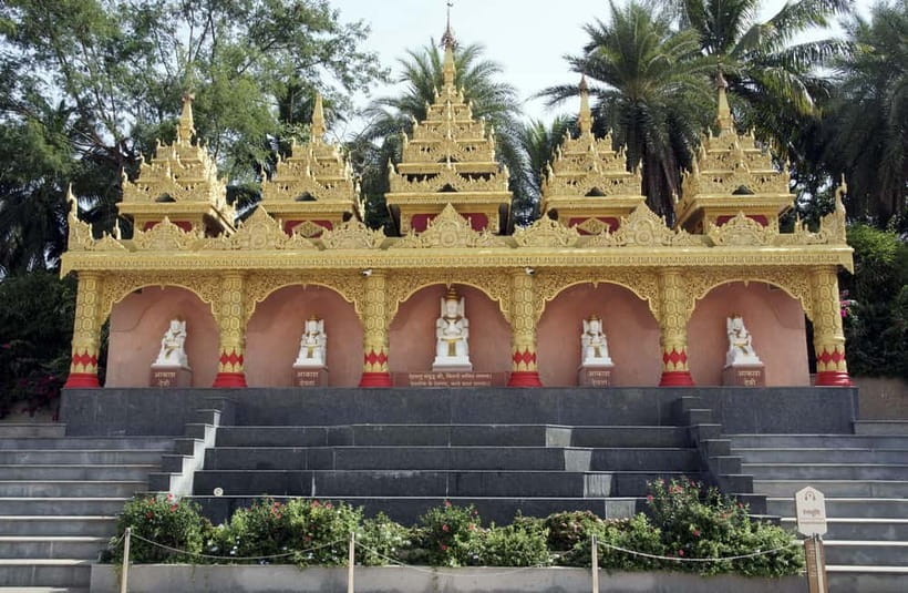 Mumbai Kanheri Caves & Vipassana Pagoda Tour - Two very different Buddhist sites in one Mumbai day