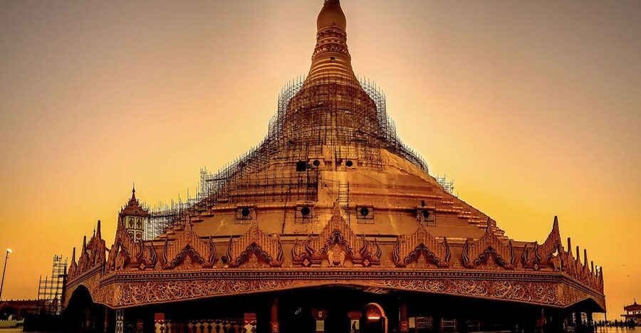 Mumbai: Private tour for Kanheri Caves and Golden Pagoda - Entering Kanheri’s 109 rock-cut caves