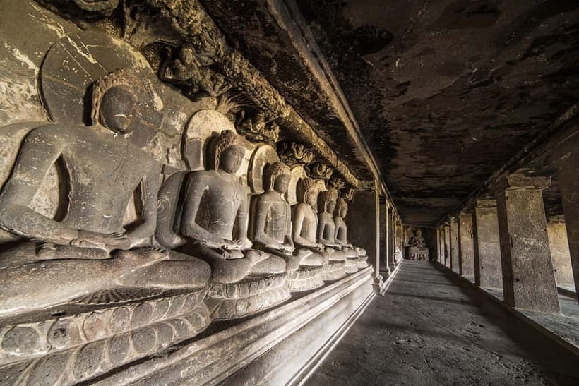 Mumbai: Same Day Tour of Ajanta & Ellora Cave's - Optional shopping and the final airport transfer