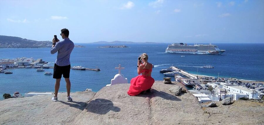 Mykonos: Highlights Tour with Panagia Tourliani Monastery - Kalafatis, Kalo Livadi, and the road between stops
