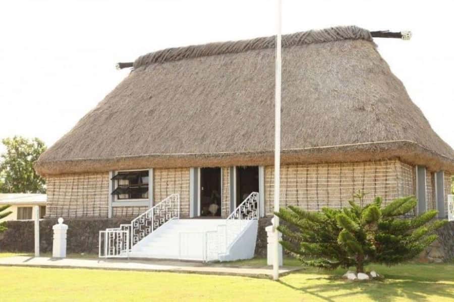 Nadi: Garden Village Hot Spring & Temple Highlights Tour - Walking among 2,000 orchid varieties