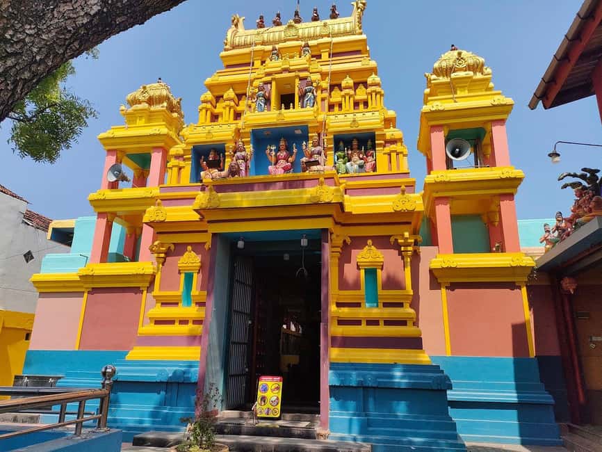 Negombo Private Tour: Market, Temples & Canal - Seeing Sri Singama Kali Amman Kovil
