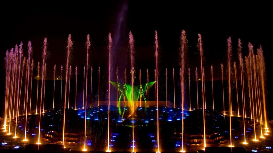 New Delhi: Akshardham Exhibition, Light & Water Show Tour - Who will enjoy this Akshardham visit