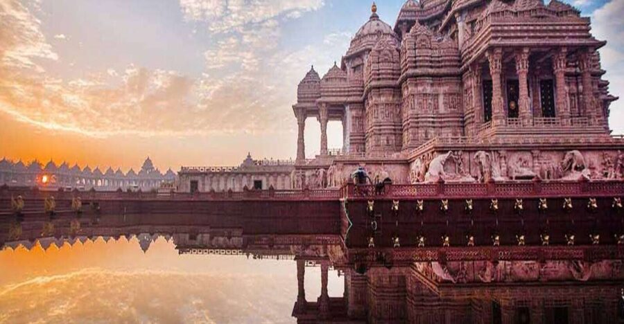 New Delhi: Akshardham Temple Tour with Water and Light Show - Why Akshardham makes a strong evening plan