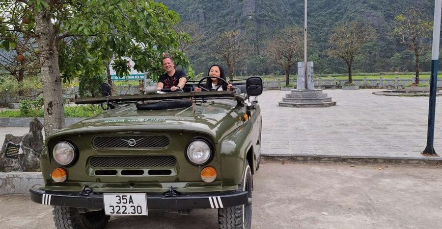 Ninh Binh Jeep Tour: 4 hours visit Tam Coc, Bich Dong pagoda - Thai Vi Temple adds another cultural stop