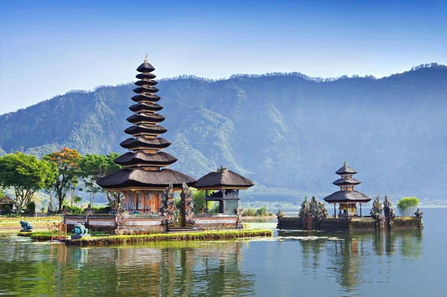 North Bali: Banyumala Waterfall and Ulun Danu Beratan Temple - Key points at a glance