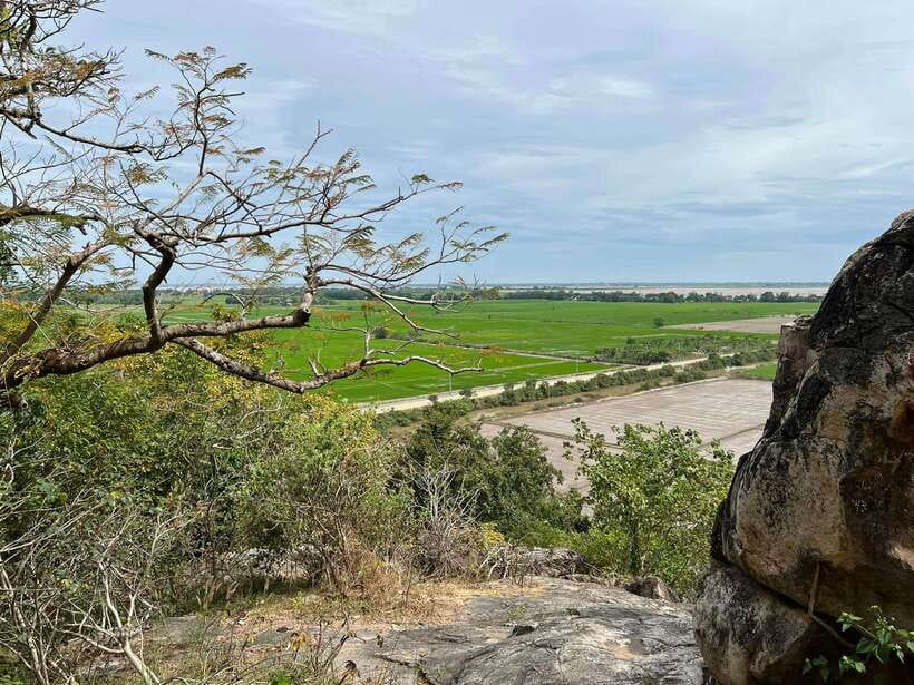 One Day Trip to Phnom Da, Ta Prohm Bati, Neang Khmao & Chiso - Phnom Da: 100 steps into Cambodia’s early capitals