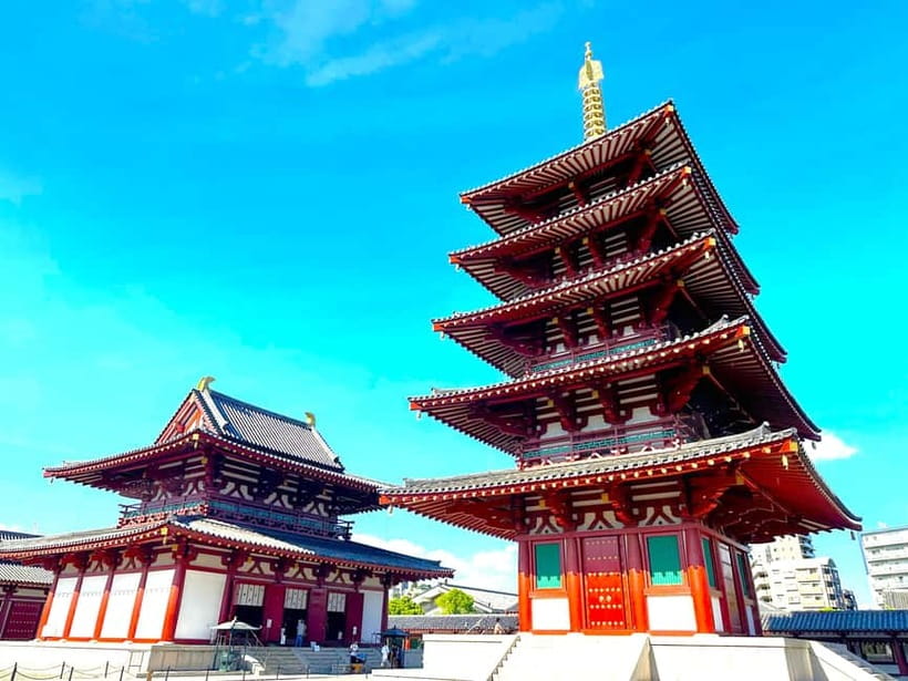 Osaka: Private Tour of Shitennoji, Osaka's Oldest Temple - Exploring the central temple buildings