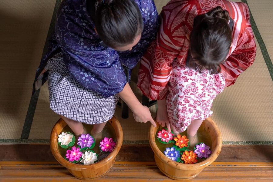 Osaka Temple Head Spa &Matcha Facial – Refresh & Glow〈90min〉 - Changing into a yukata before the rituals